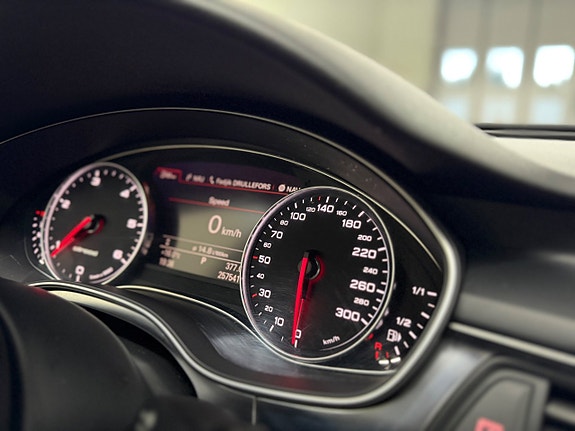 Audi A6 allroad 25 of 28