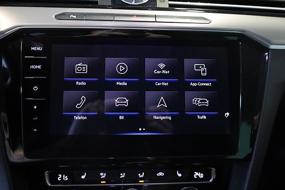 Volkswagen Passat Alltrack 25 of 30