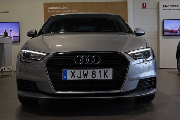 Audi A3 8 of 28