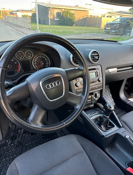 Audi A3 4 of 7