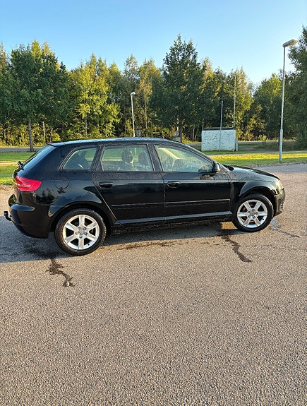 Audi A3 2 of 7