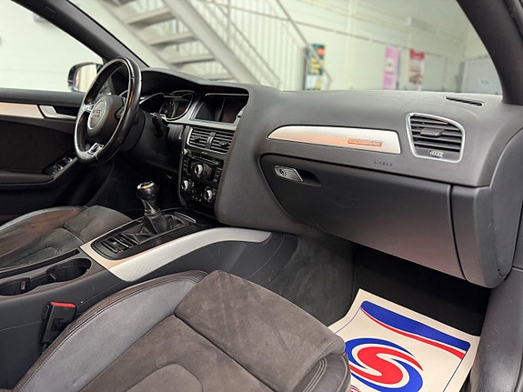 Audi A4 19 of 30