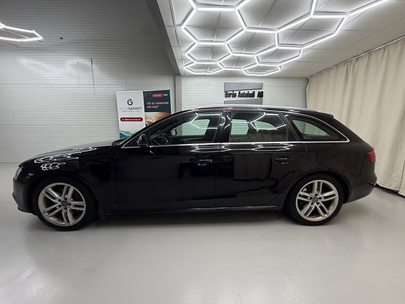 Audi A4 6 of 30