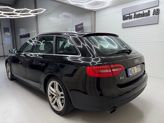 Audi A4 5 of 30
