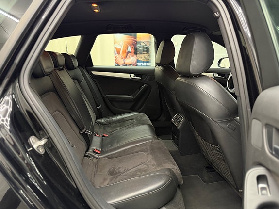 Audi A4 17 of 30