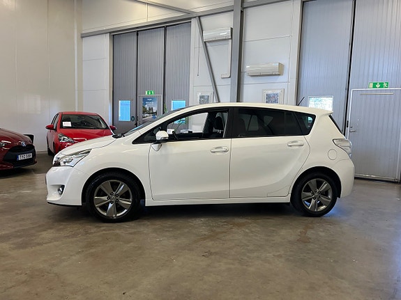 Toyota Verso 5 of 14