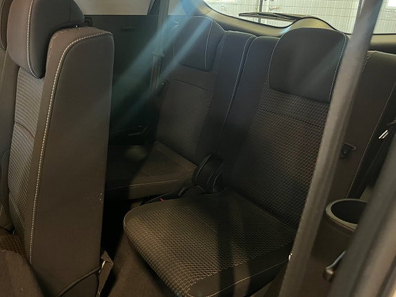 Toyota Verso 11 of 14