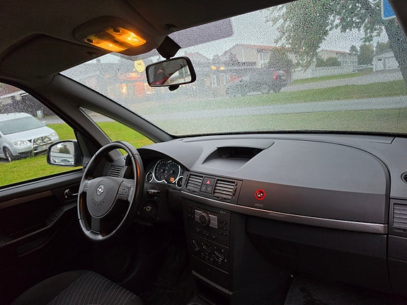 Opel Meriva 8 of 9