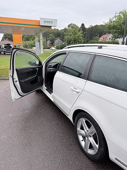 Volkswagen Passat 6 of 8