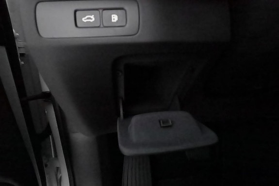 Volvo XC90 23 of 30
