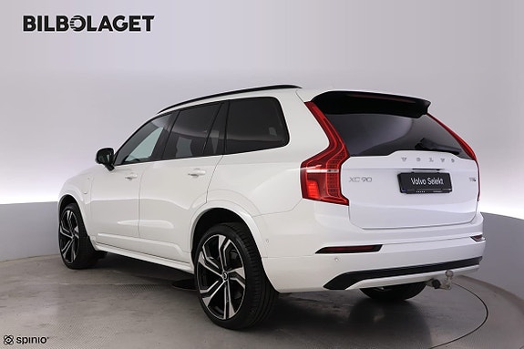 Volvo XC90 4 of 30