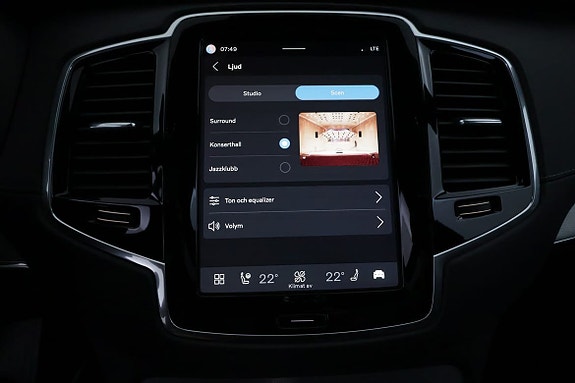 Volvo XC90 22 of 30