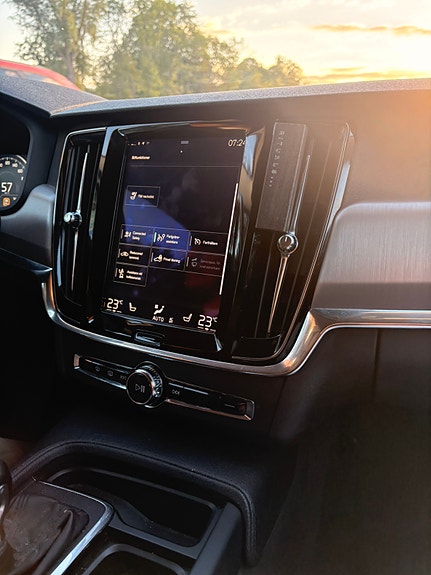 Volvo V90 6 of 16