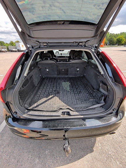 Volvo V90 12 of 16
