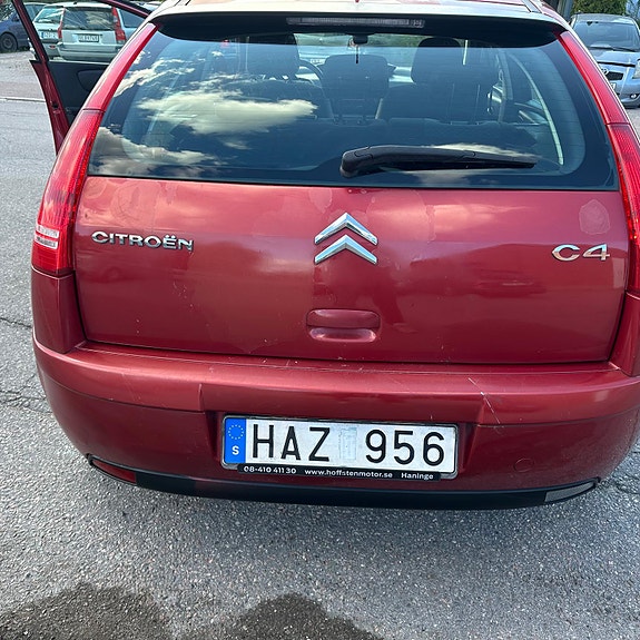 Citroen C4 2 of 6