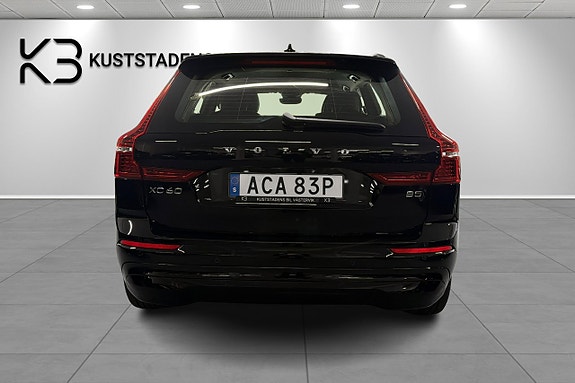 Volvo XC60 4 of 25
