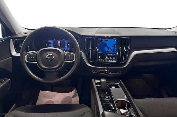 Volvo XC60 13 of 25