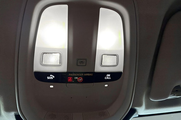 Volvo XC60 23 of 25