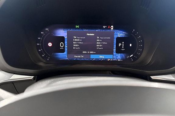 Volvo XC60 17 of 25
