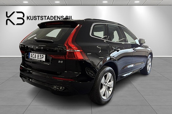 Volvo XC60 3 of 25