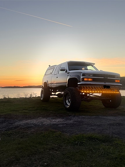 Chevrolet Silverado 2500 4 of 12