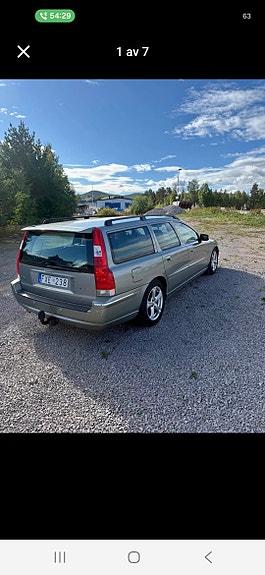 Volvo V70 4 of 10