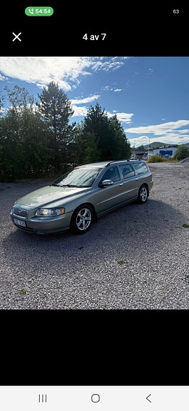 Volvo V70 2 of 10