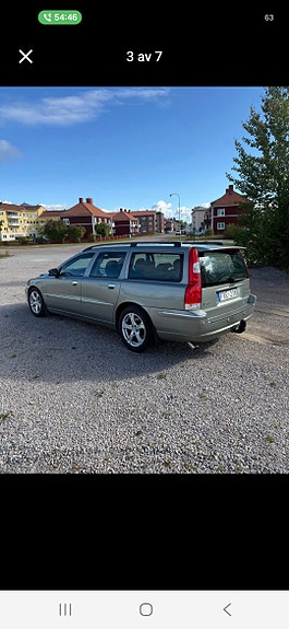 Volvo V70 3 of 10