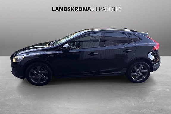 Volvo V40 Cross Country 8 of 30
