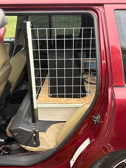 Volvo V70 7 of 16