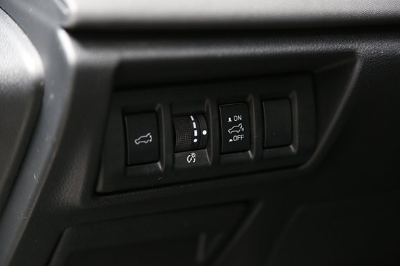 Subaru Outback 13 of 28
