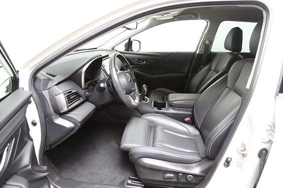 Subaru Outback 11 of 28
