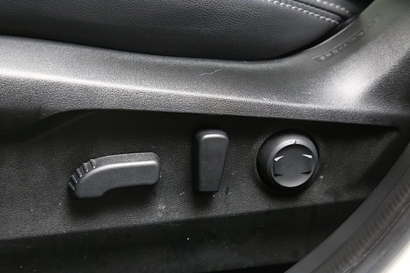 Subaru Outback 14 of 28
