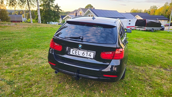BMW 318d 4 of 10
