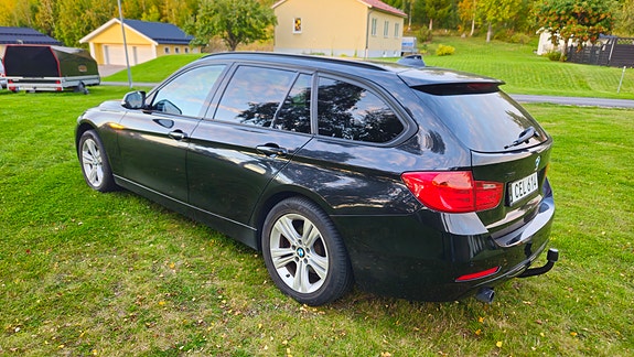 BMW 318d 6 of 10