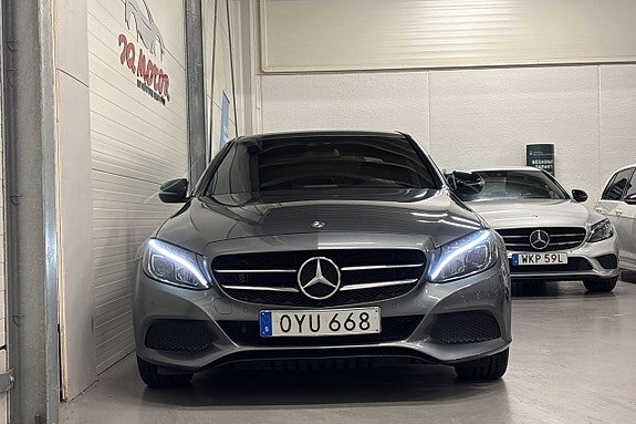 Mercedes-Benz C200 d 3 of 22