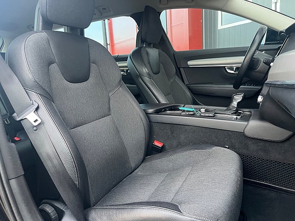 Volvo V90 11 of 21