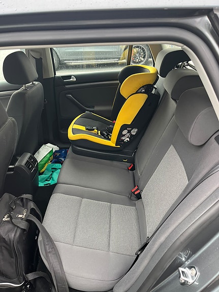 Volkswagen Golf V 6 of 7