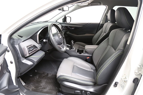 Subaru Outback 10 of 26