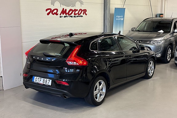 Volvo V40 5 of 21