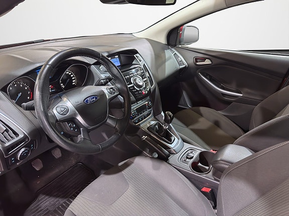 Ford Focus 9 of 23