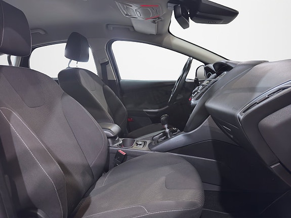 Ford Focus 19 of 23