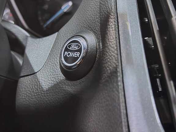 Ford Focus 16 of 23