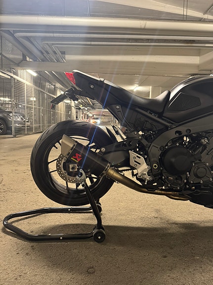 Yamaha MT-09 5 of 5