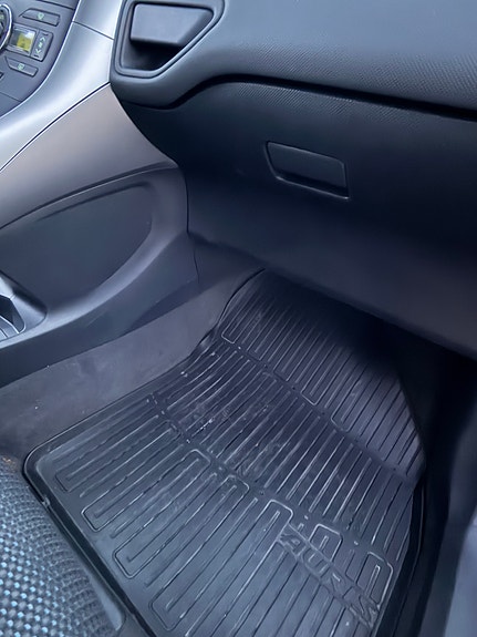 Toyota Auris 16 of 16