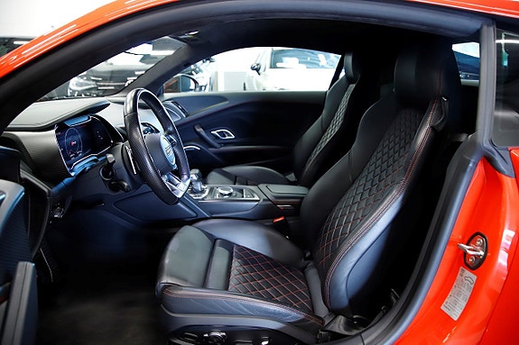 Audi R8 7 of 15