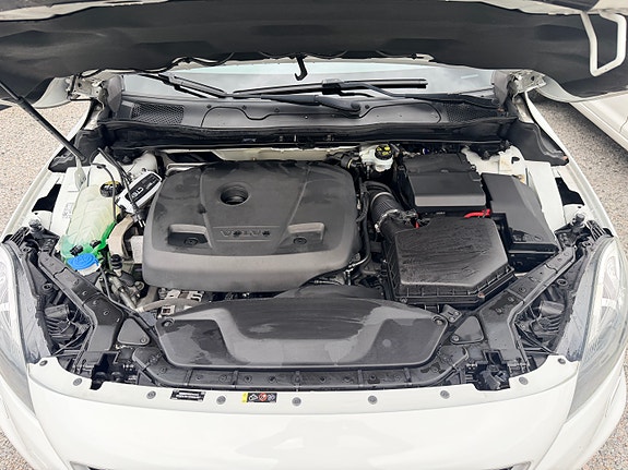 Volvo V40 8 of 11
