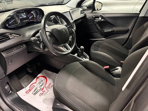 Peugeot 208 7 of 24