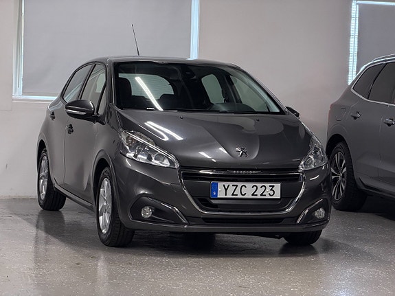 Peugeot 208 24 of 24