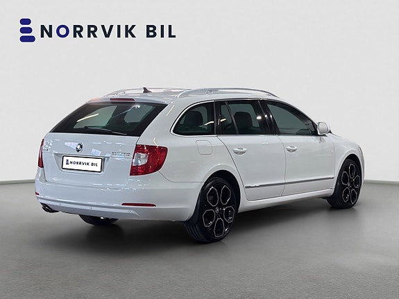 Skoda Superb 8 of 29